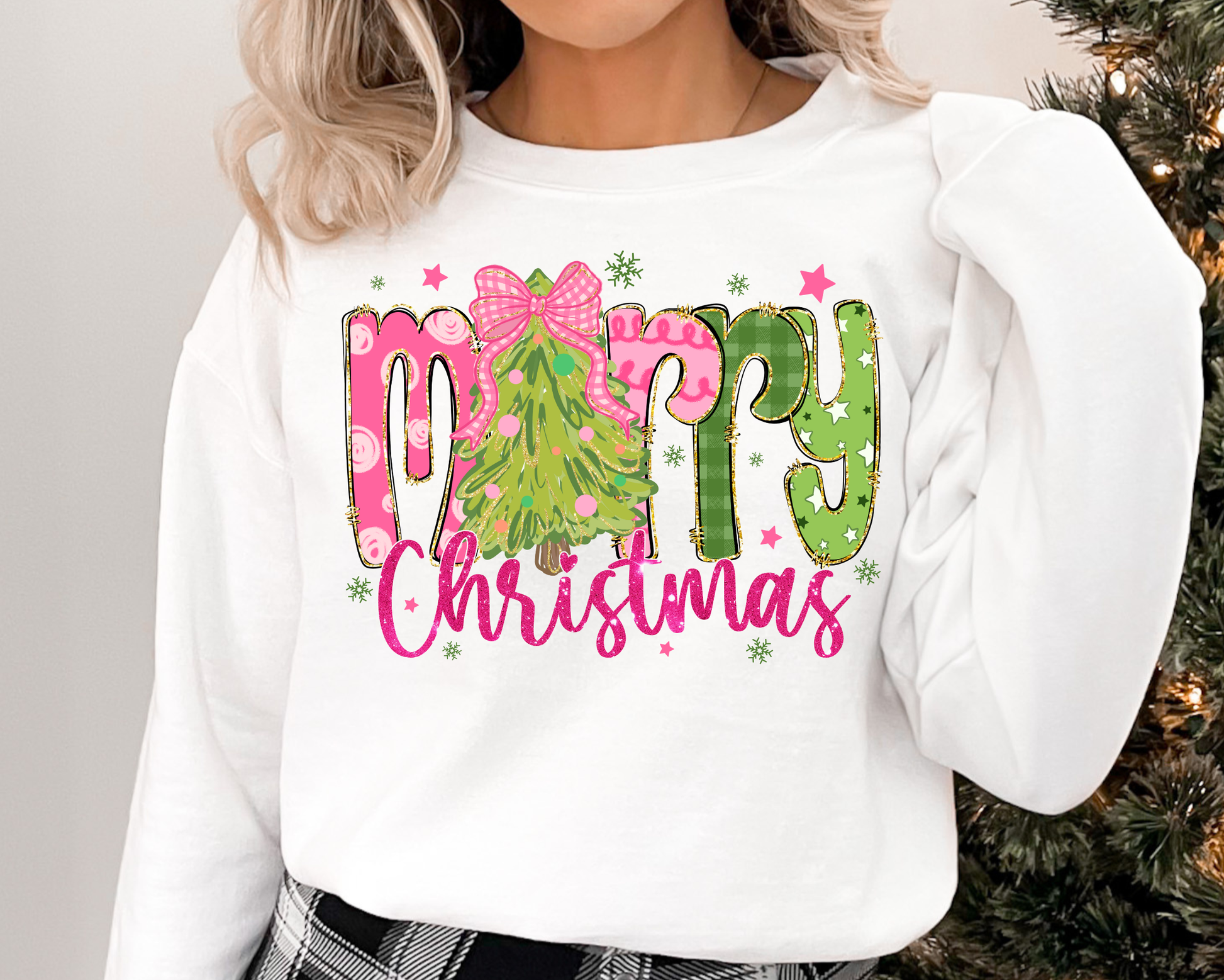 You Just found the cutest Christmas sweatshirt for the holiday season! This cozy Preppy Merry Christmas Sweatshirt is perfect for kids and adult or a mommy and me matching Christmas sweatshirt