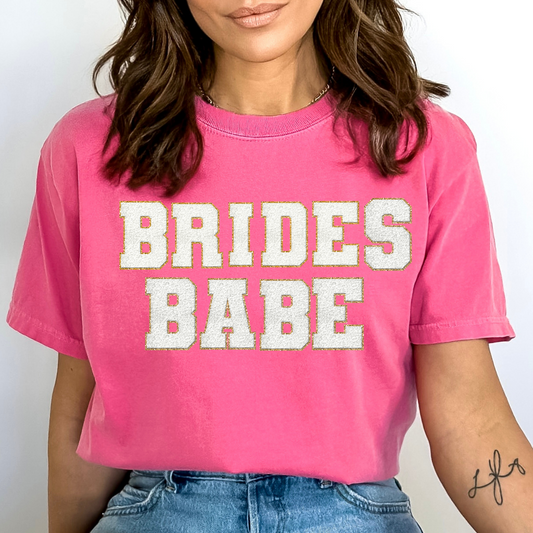 Brides Babe T-Shirt Chenille letters in White